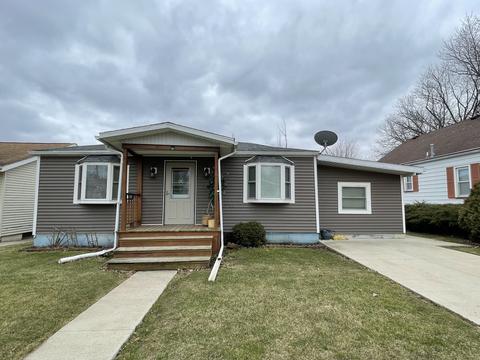 105 E 6th St, Spring Valley, IL 61362 photo 1