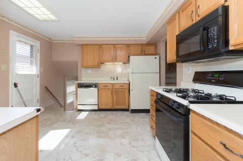 4438 S Oak Ave S, Lyons, IL 60534 photo 5