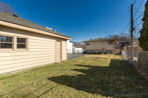 4438 S Oak Ave S, Lyons, IL 60534 photo 17