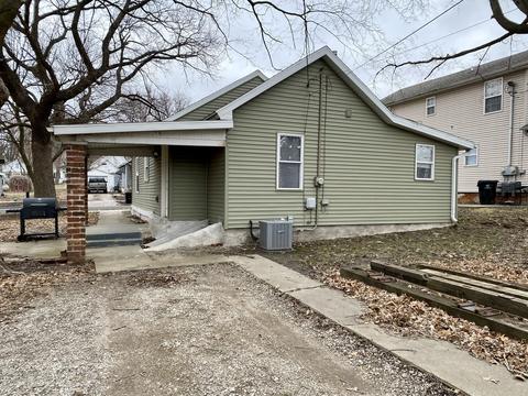 405 E Jackson St, Bloomington, IL 61701 photo 13