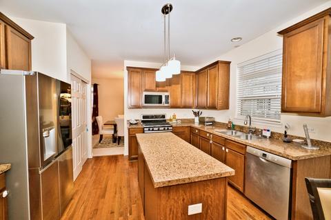 2069 Cabrillo Ln, Hoffman Estates, IL 60192 photo 16