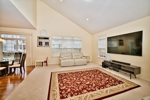2069 Cabrillo Ln, Hoffman Estates, IL 60192 photo 20