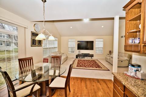 2069 Cabrillo Ln, Hoffman Estates, IL 60192 photo 15