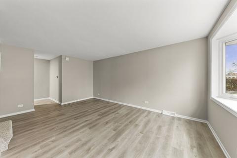 14519 Springfield Ave, Midlothian, IL 60445 photo 2