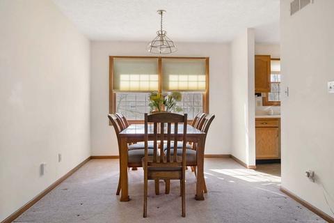 34 Reading Rd, Bloomington, IL 61701 photo 11