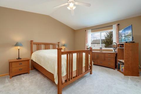 1226 Hackberry Ct, Elgin, IL 60120 photo 13