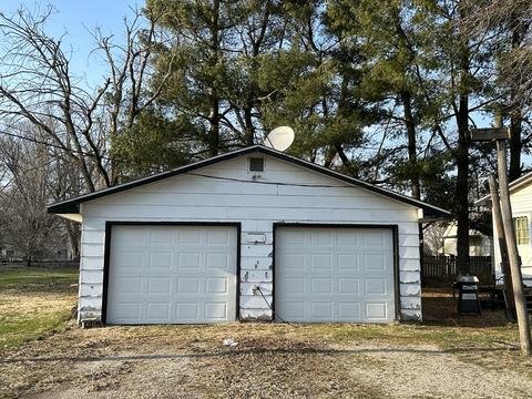310 E Sheldon St, Kenney, IL 61749 photo 13