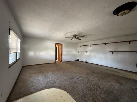 310 E Sheldon St, Kenney, IL 61749 photo 2