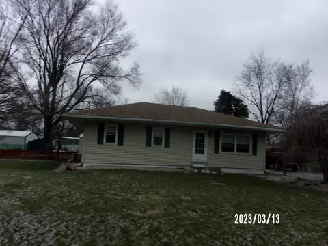 330 E North St, Wellington, IL 60973