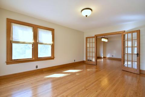 650 S Spring Rd, Elmhurst, IL 60126 photo 5