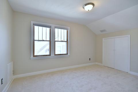 650 S Spring Rd, Elmhurst, IL 60126 photo 21