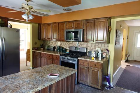 6525 Western Ave, Willowbrook, IL 60527 photo 3