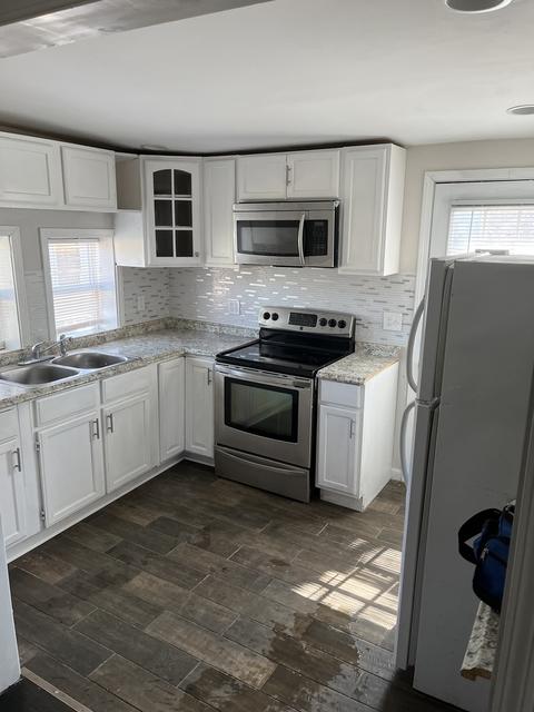 401 E Hill St E, Champaign, IL 61820 photo 4