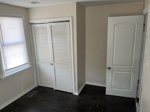 401 E Hill St E, Champaign, IL 61820 photo 9