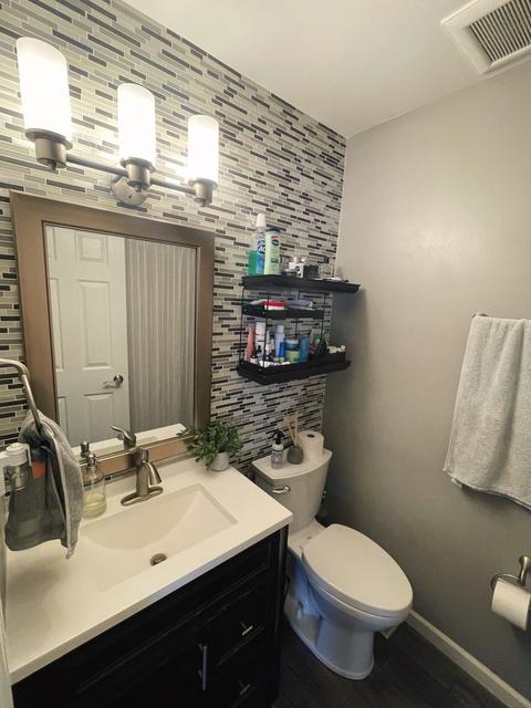 1457 Cornell Ct, Hoffman Estates, IL 60169 photo 12
