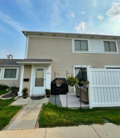 1457 Cornell Ct, Hoffman Estates, IL 60169 photo 1