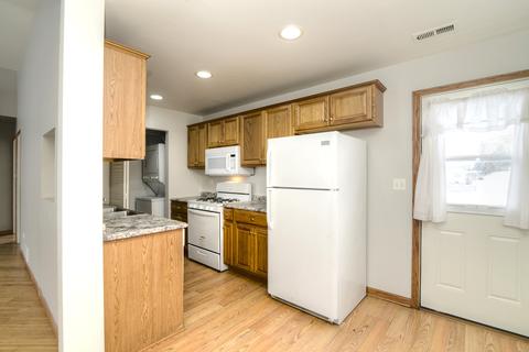 1609 Pleasant Ave, Mchenry, IL 60050 photo 9