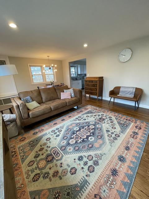 811 Parkside Dr, Wheaton, IL 60187 photo 5