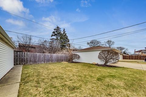 7650 Suffield St, Morton Grove, IL 60053 photo 23