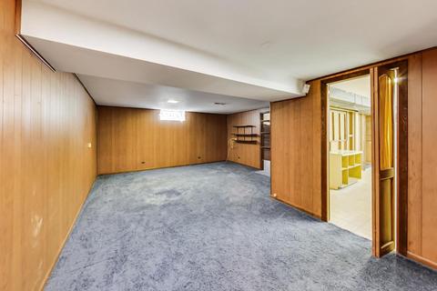7650 Suffield St, Morton Grove, IL 60053 photo 18