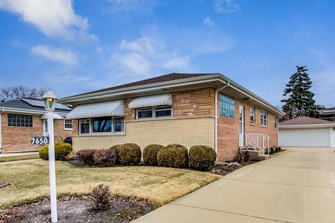 7650 Suffield St, Morton Grove, IL 60053 photo 1