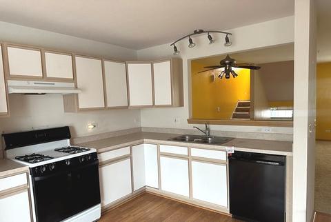702 River Mill Pkwy, Wheeling, IL 60090 photo 5