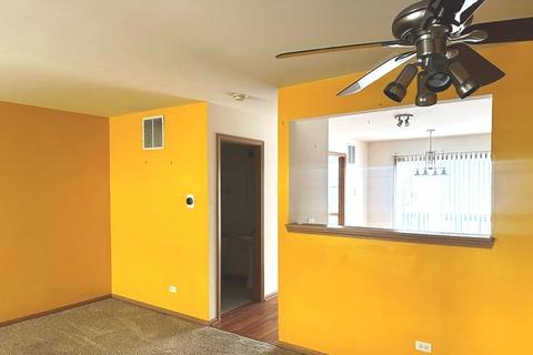 702 River Mill Pkwy, Wheeling, IL 60090 photo 4