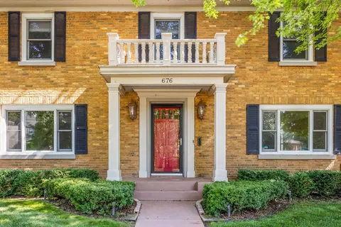 676 Lillie St, Elgin, IL 60120 photo 5