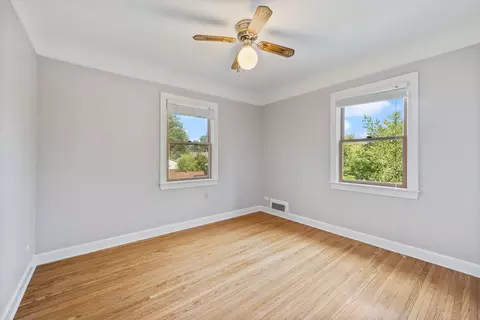 676 Lillie St, Elgin, IL 60120 photo 31