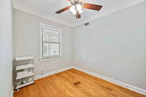 676 Lillie St, Elgin, IL 60120 photo 20