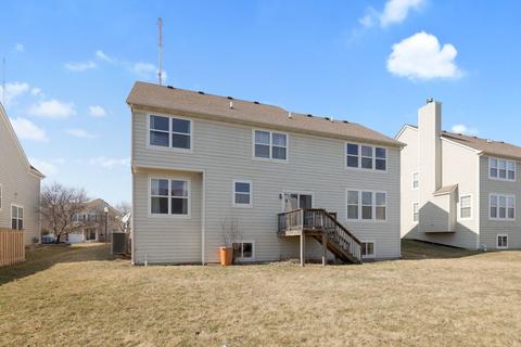 327 Comstock Dr, Elgin, IL 60124 photo 21