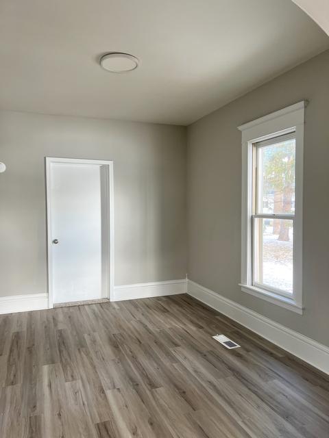 722 E Jackson St, Belvidere, IL 61008 photo 8