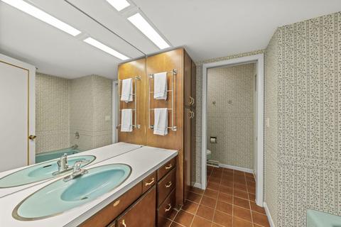 1209 Howard Cir, Wheaton, IL 60187 photo 17