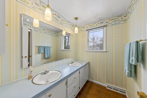 1209 Howard Cir, Wheaton, IL 60187 photo 24