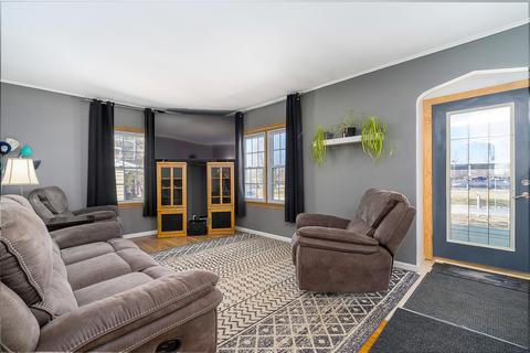 925 E 7th St, Lockport, IL 60441 photo 3