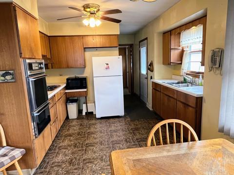 541 Michael Ave, Crete, IL 60417 photo 4
