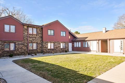 601 N Main St, Normal, IL 61761 photo 1