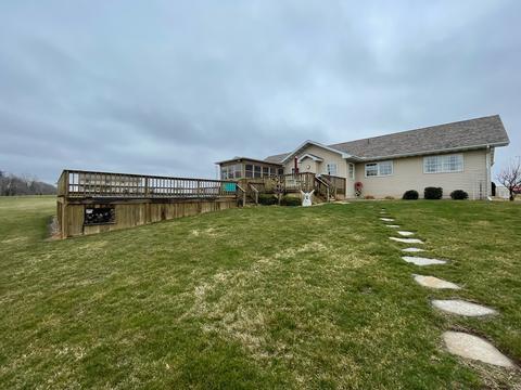 18133 Lakeview Dr, Weldon, IL 61882 photo 45