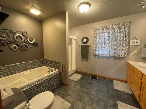 18133 Lakeview Dr, Weldon, IL 61882 photo 26