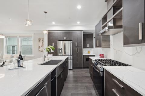 1603 E Walnut Ave, Des Plaines, IL 60016 photo 9