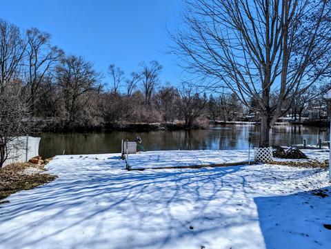 5710 Fox Lake Rd, Mchenry, IL 60051 photo 3
