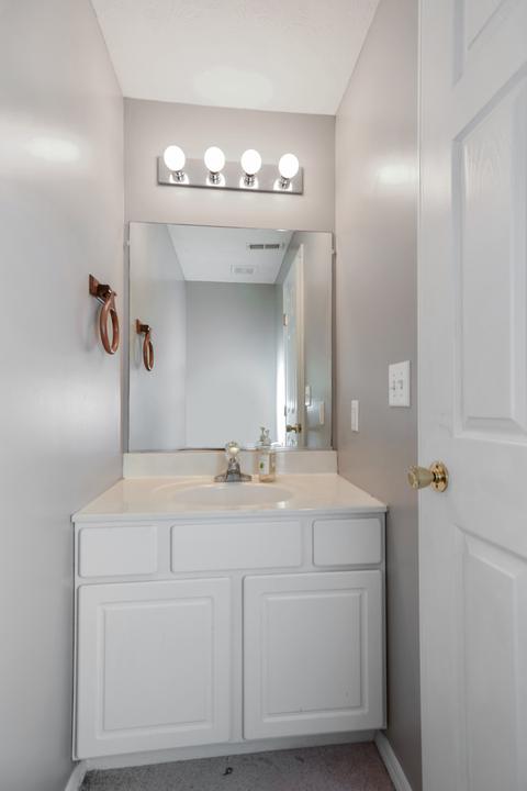 1238 Beacon Hill Ct, Normal, IL 61761 photo 38