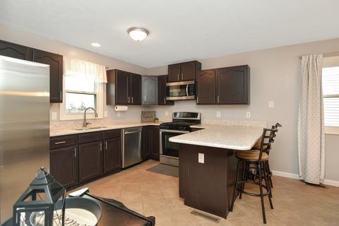 1238 Beacon Hill Ct, Normal, IL 61761 photo 10
