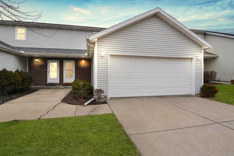 1238 Beacon Hill Ct, Normal, IL 61761 photo 1