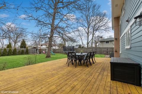 3880 Gregory Dr, Northbrook, IL 60062 photo 14