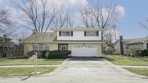 905 Rose Ln, Wheeling, IL 60090 photo 1