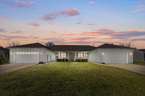 184 E First St, Manteno, IL 60950 photo 2