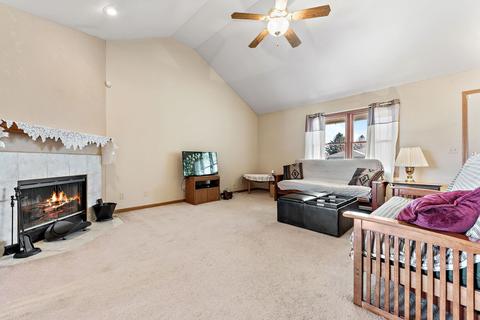 184 E First St, Manteno, IL 60950 photo 4