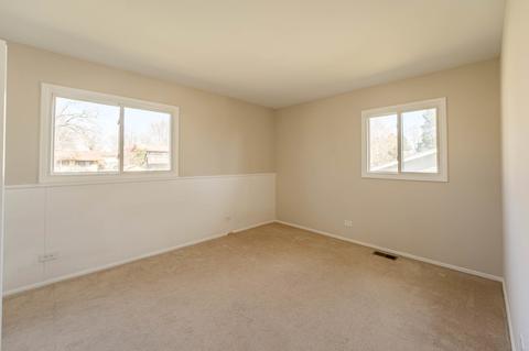 580 Amherst Ln, Hoffman Estates, IL 60169 photo 8