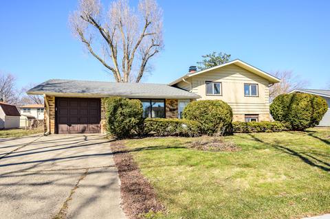 580 Amherst Ln, Hoffman Estates, IL 60169 photo 1